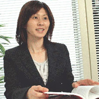 山中 静江