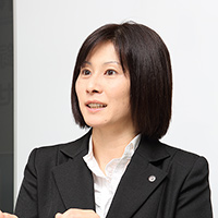 山中 静江